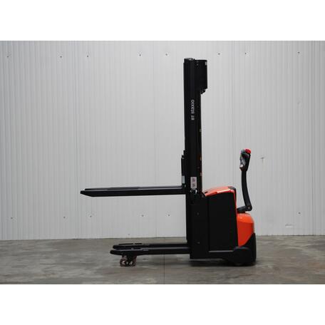 Toyota SWE140L - 1400 kg