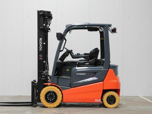 Toyota 9FBMK30T - 3000 kg