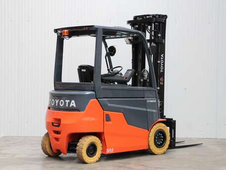 Toyota 9FBMK30T - 3000 kg 
