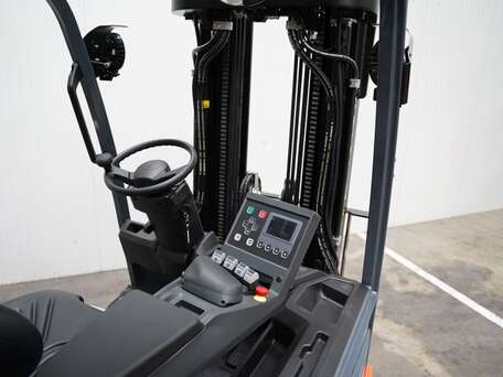 Toyota 9FBMK25T - 2500 kg 