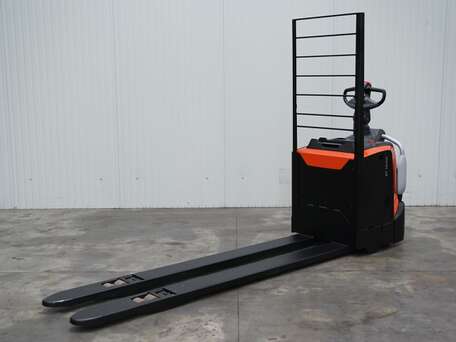 Toyota LPE250 - 2500 Kg 