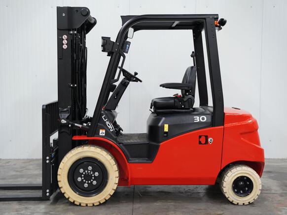 EP EFL303 - 3000 kg