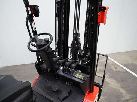 EP EFL181 - 1800 kg 