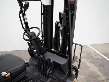 EP CPD20TVL - 2000 Kg 