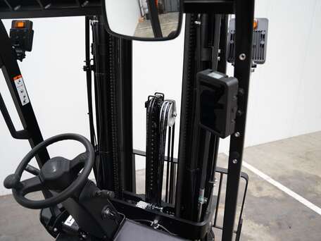 EP CPD15TVL - 1500 Kg 