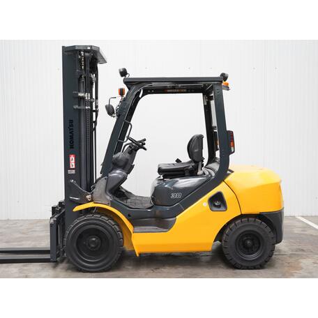 Komatsu FD30T-17 - 3000 Kg