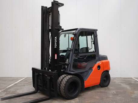 Toyota 40-8FD40N - 4500 Kg 
