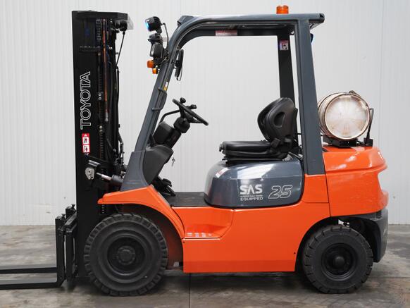 Toyota 42-7FGF25 - 2500 Kg