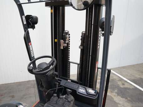 Toyota 7FBEST13 - 1300 Kg 