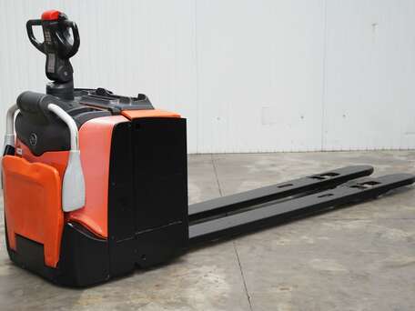 BT LPE250 - 2500 Kg 
