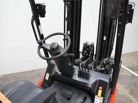 EP EFL253 - 2500 kg 