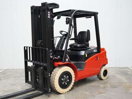 EP EFL303 - 3000 kg 
