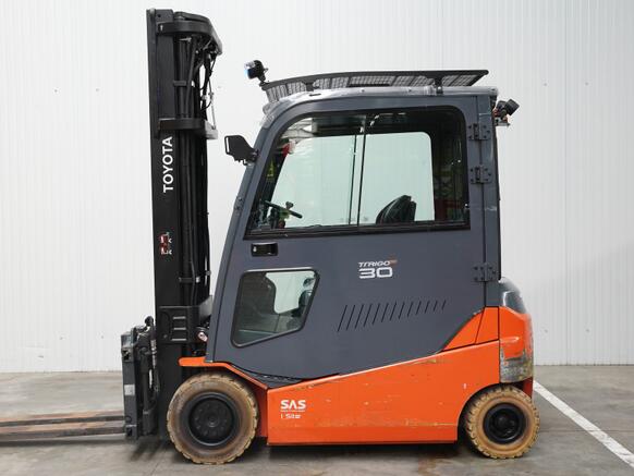 Toyota 8FBMT30 - 3000 Kg