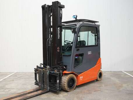 Toyota 8FBMT30 - 3000 Kg 