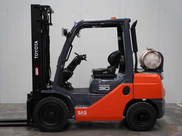 Toyota 02-8FGF30 - 3000 Kg