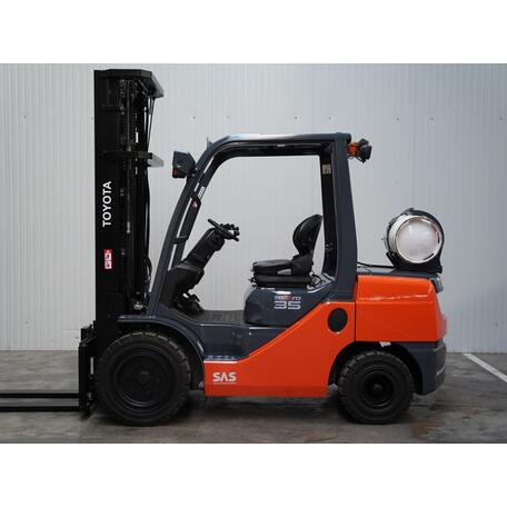 Toyota 02-8FGJF35 - 3500 Kg